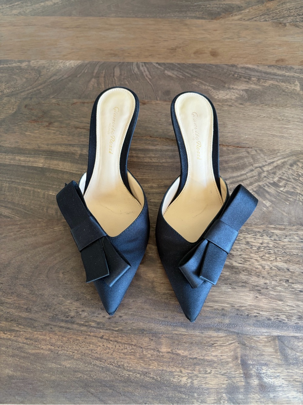 GIANVITO ROSSI SATIN BOW MULES